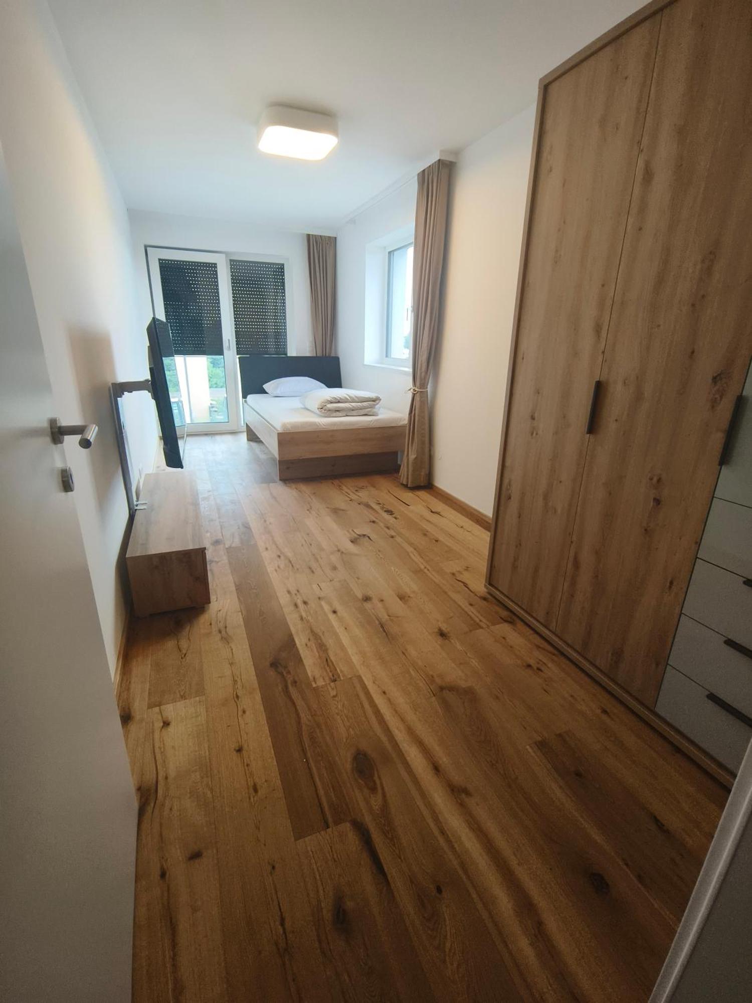 Triplex Appartements 克洛斯特新堡 外观 照片