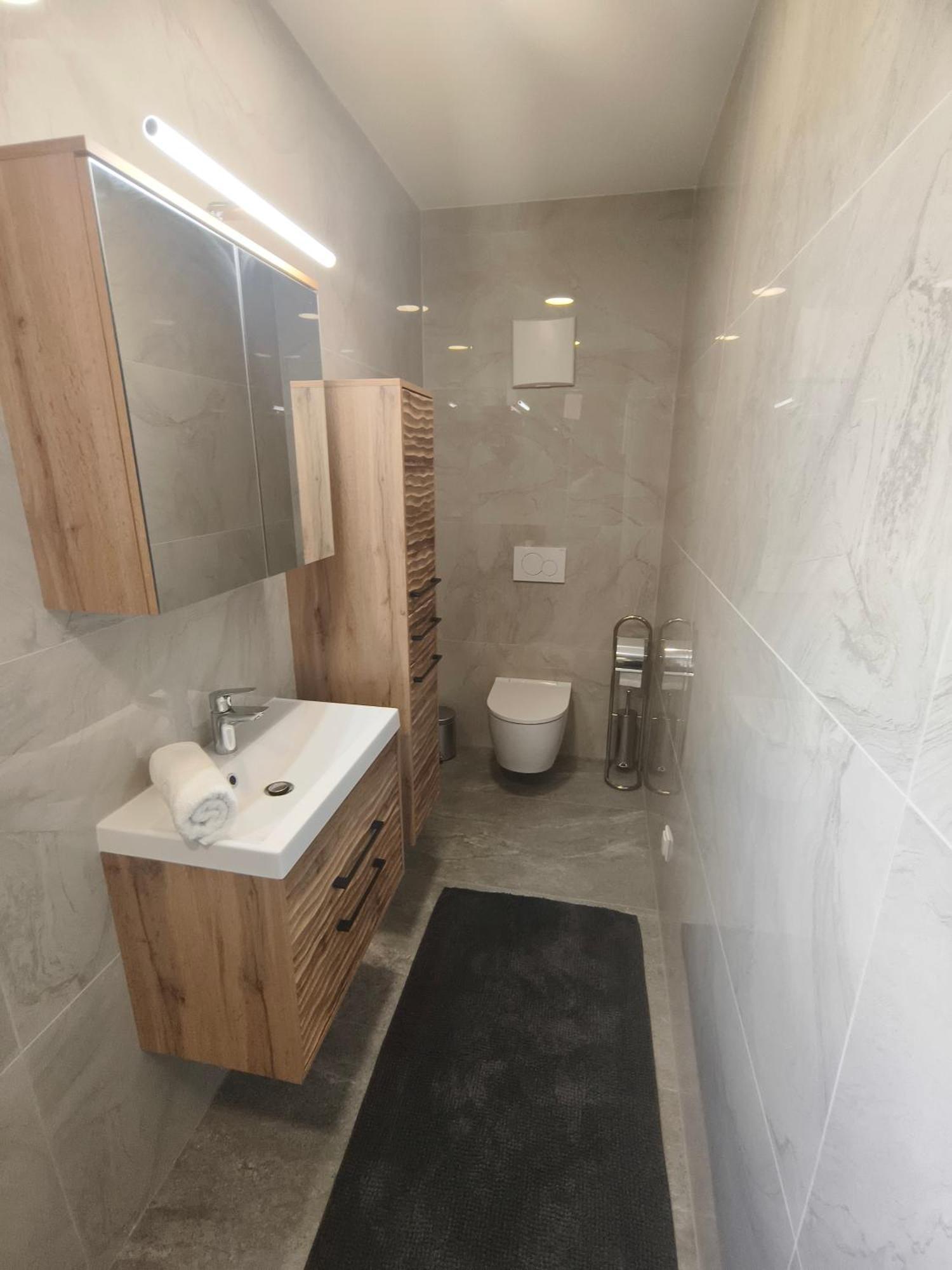 Triplex Appartements 克洛斯特新堡 外观 照片