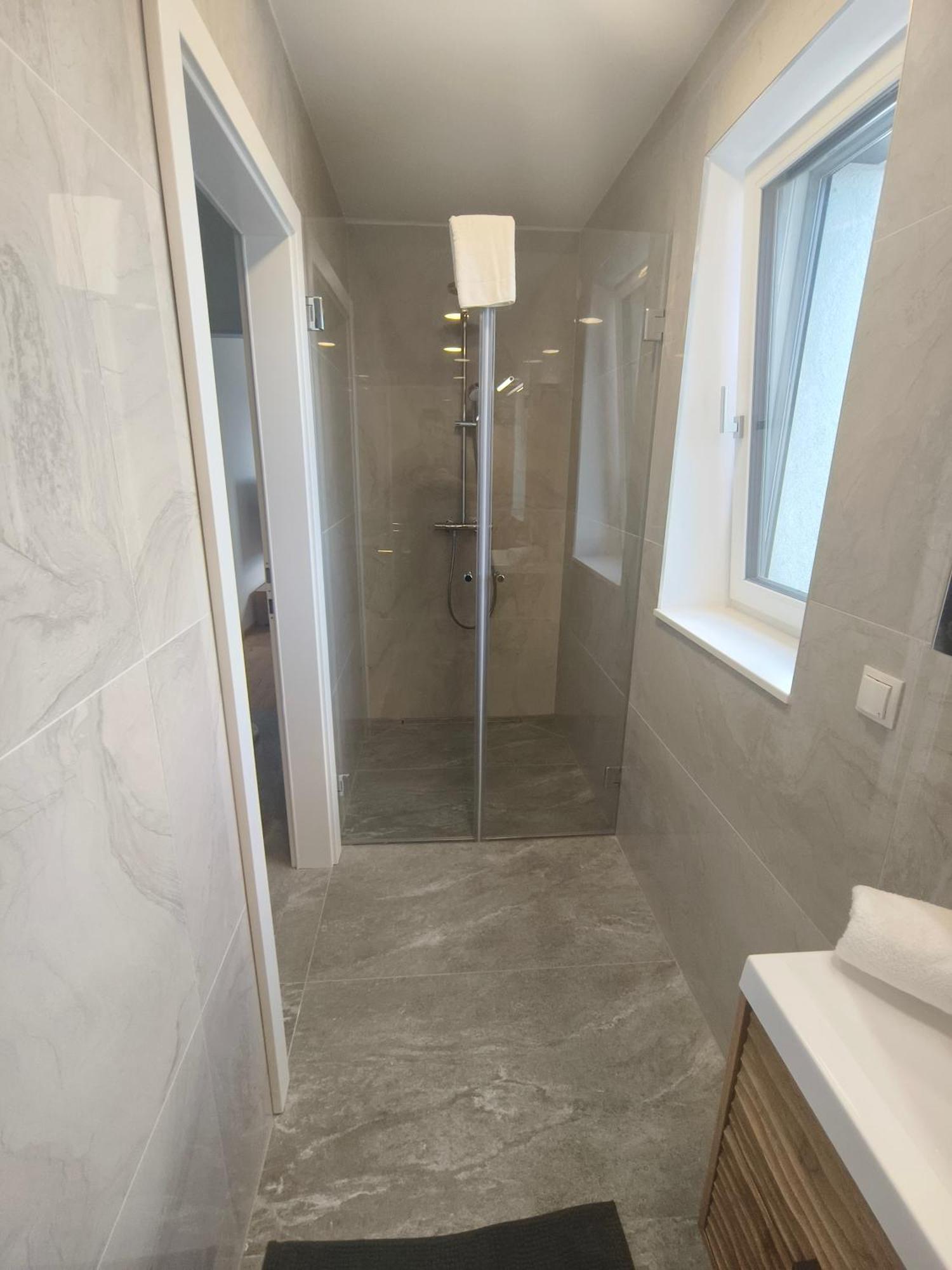 Triplex Appartements 克洛斯特新堡 外观 照片
