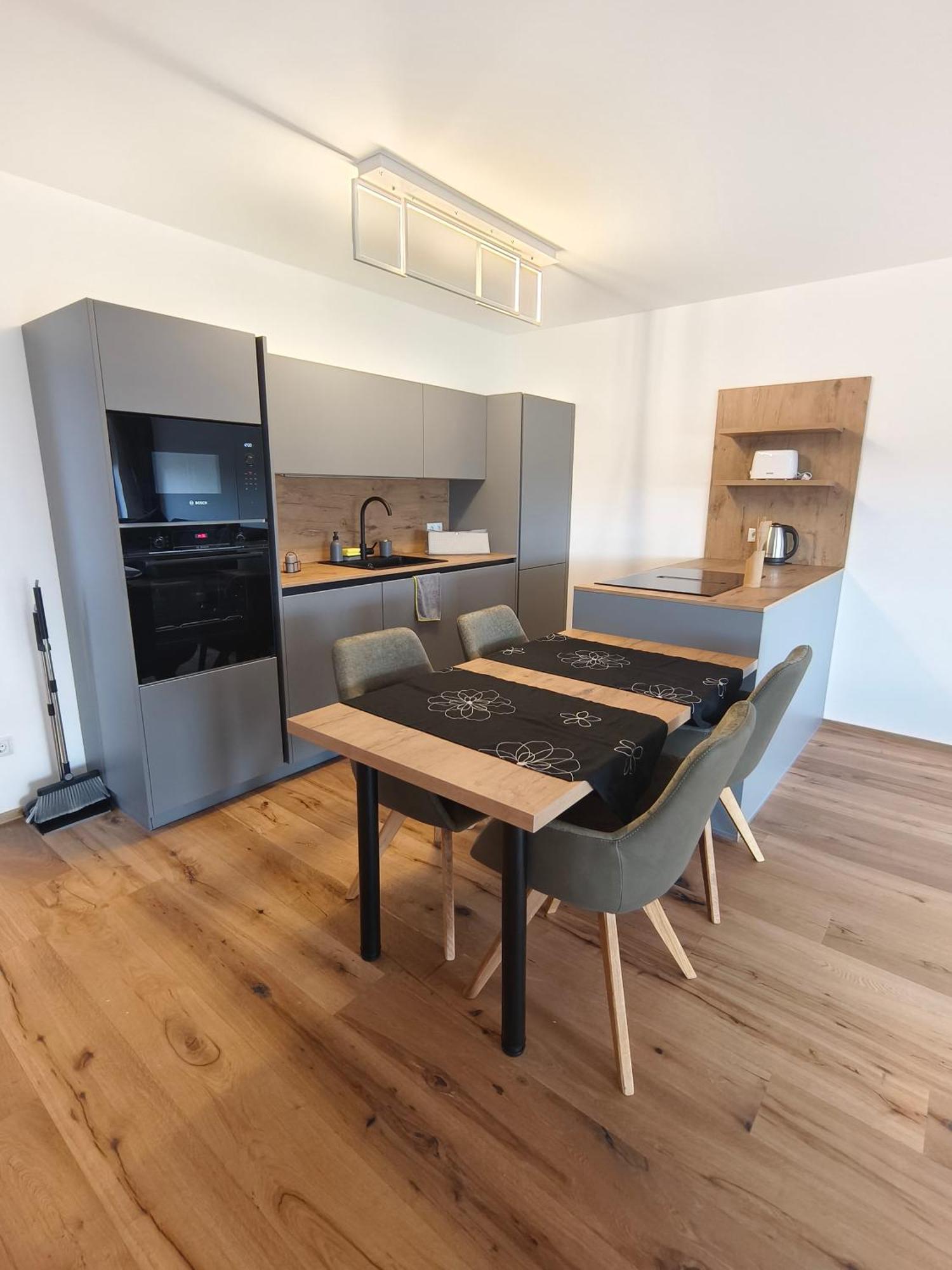 Triplex Appartements 克洛斯特新堡 外观 照片
